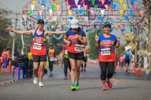 BIB: 2019, 48120
                            <button type="button" onclick="openModal(9856179)" class="btn btn-primary btn-sm float-right btn-popup" data-toggle="modal" data-target=".modal-high-quality">
                        <i class="fas fa-shopping-cart"></i> Add to Cart
                    </button>
                                            <button type="button" onclick="isThisMe(9856179, true)" class="btn btn-success btn-sm float-right btn-popup btn-isme hidden" data-toggle="tooltip" data-placement="bottom" title="นี่คือรูปของคุณใช่ไหม คลิกที่นี่เพื่อเอาเข้าอัลบั้ม">
                        <i class="fas fa-plus"></i> Add to album
                    </button>
                    <button type="button" onclick="isThisMe(9856179, false)" class="btn btn-warning btn-sm float-right btn-popup btn-isnotme hidden">
                        <i class="fas fa-ban"></i> Remove from album
                    </button>